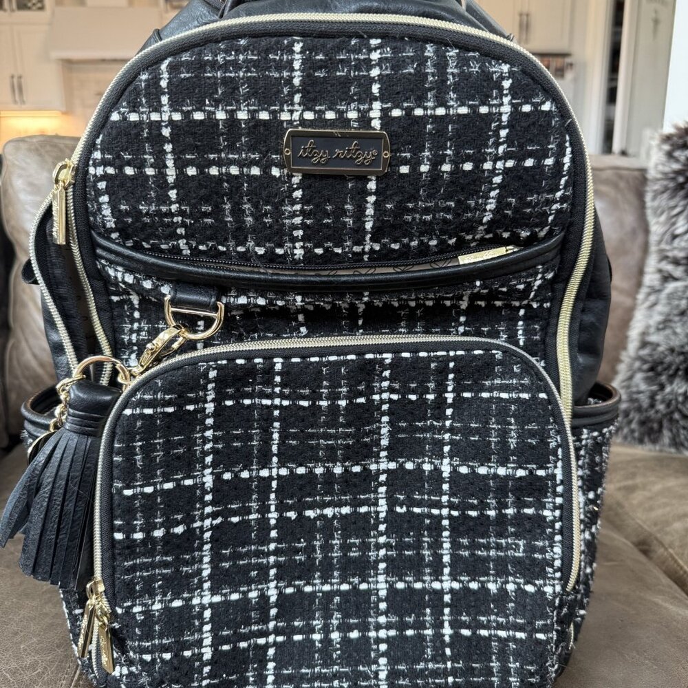 Itzy Ritzy Boss Plus Houndstooth Tweed Backpack Diaper Bag